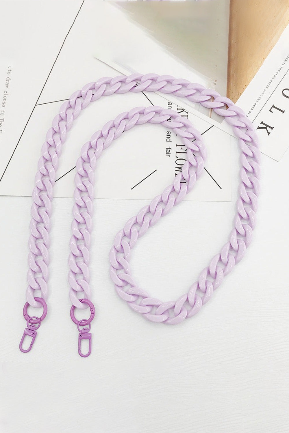 Resin Crossbody Chain - Doll Fits