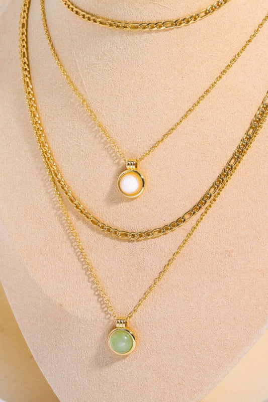 Copper 14K Gold Pleated Round Shape Aventurine Pendant Necklace  Necklaces- Doll Fits