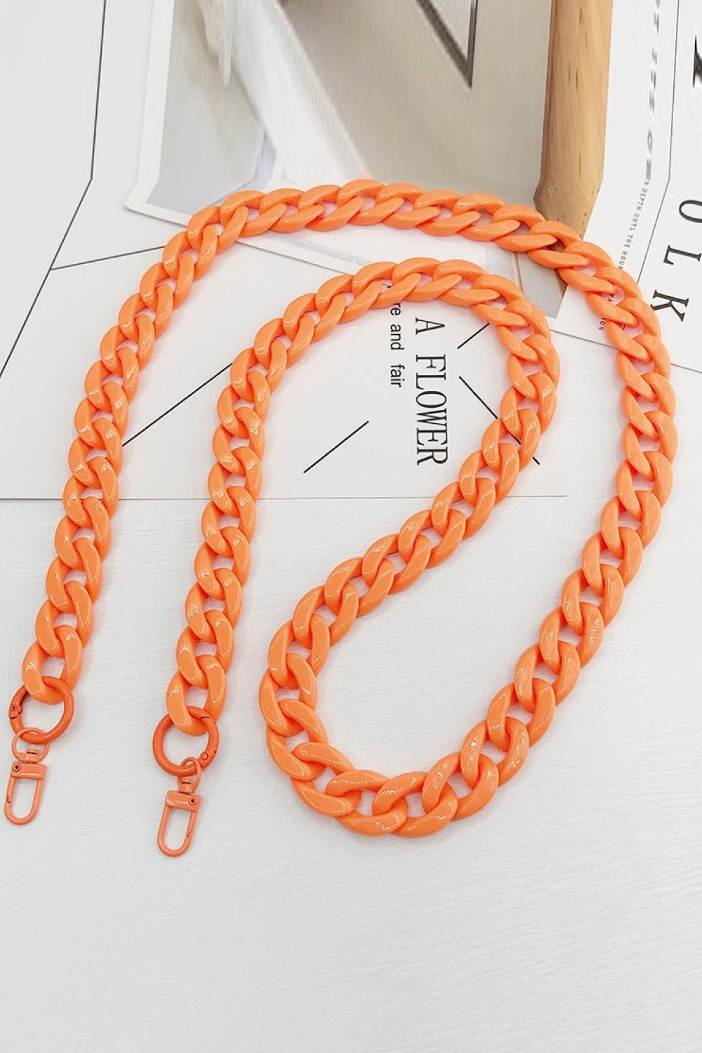 Resin Crossbody Chain - Doll Fits