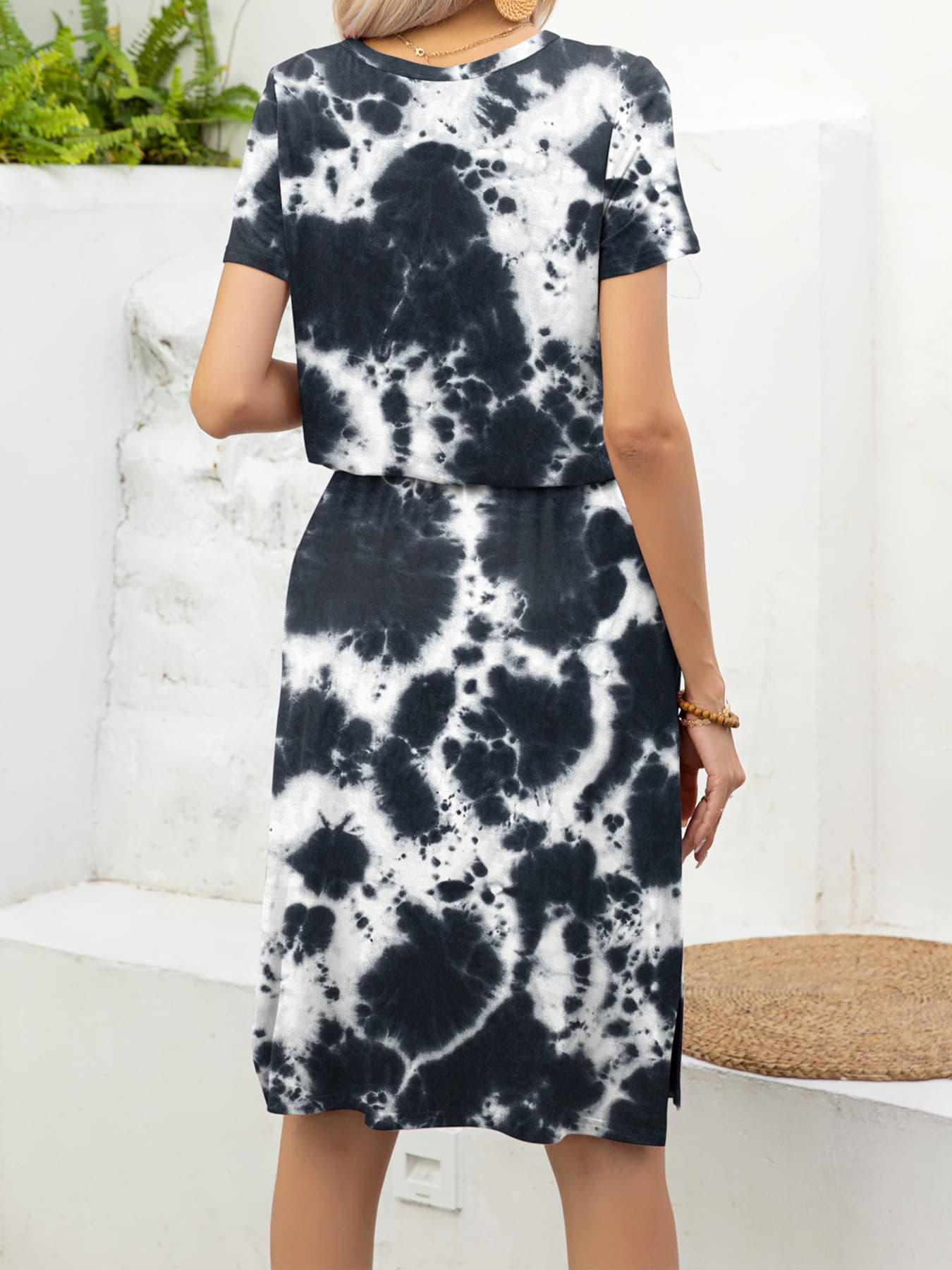 Round Neck Short Sleeve Slit Dress with Pockets Dresses- Doll Fits