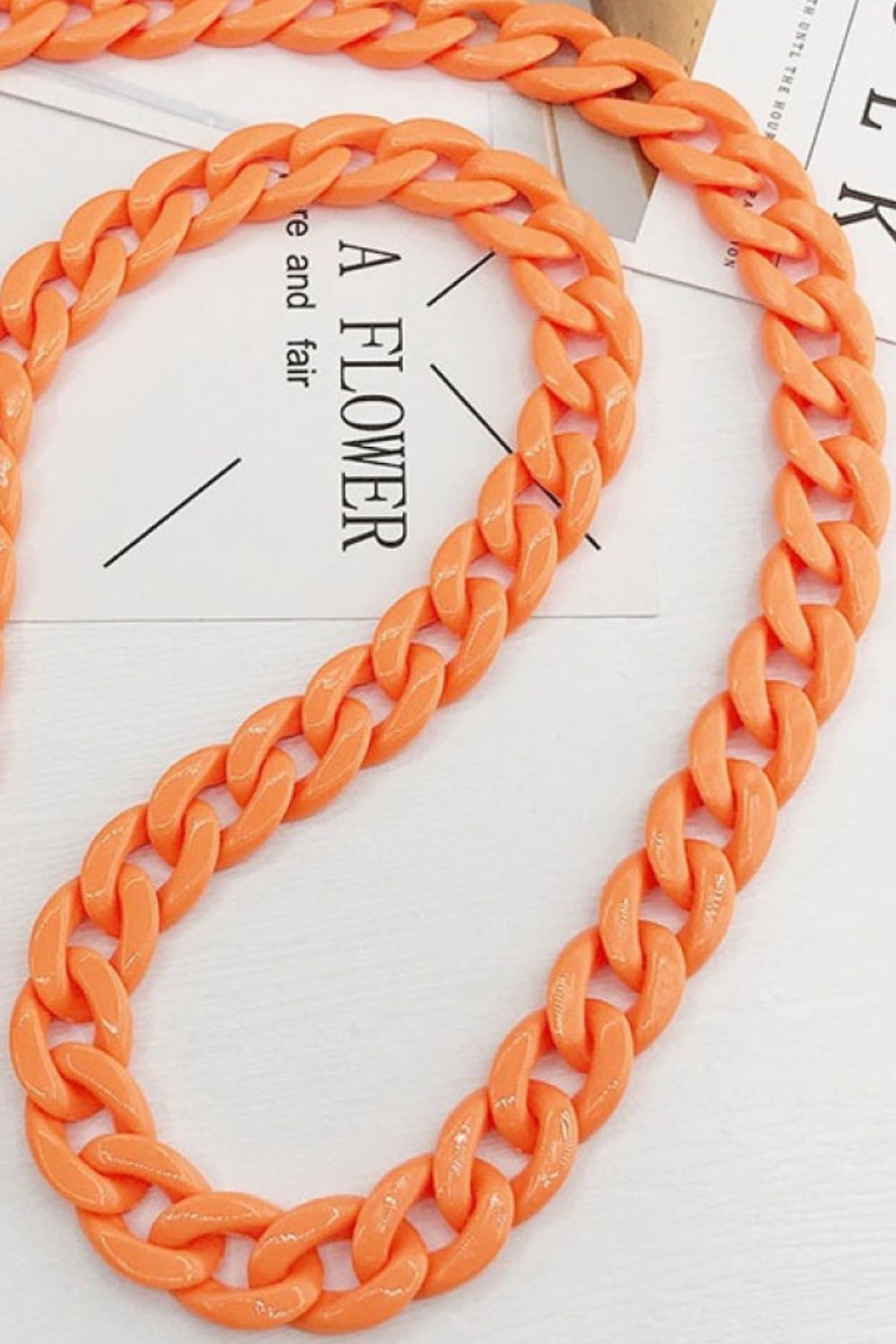 Resin Crossbody Chain - Doll Fits