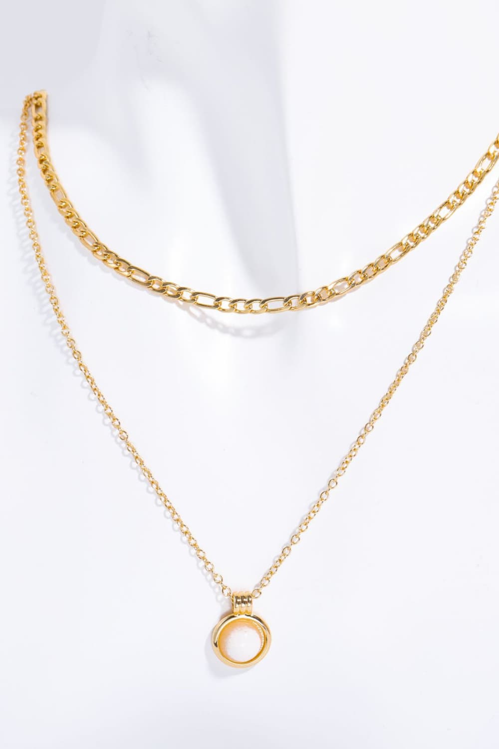 Copper 14K Gold Pleated Round Shape Aventurine Pendant Necklace  Necklaces- Doll Fits