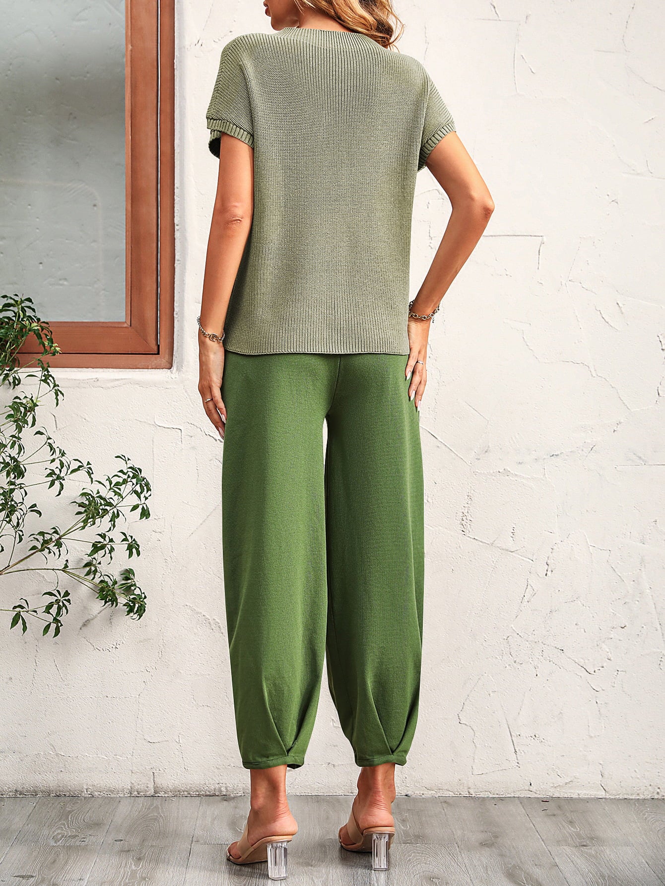 Round Neck Raglan Sleeve Tee and Long Pants Set  - Doll Fits