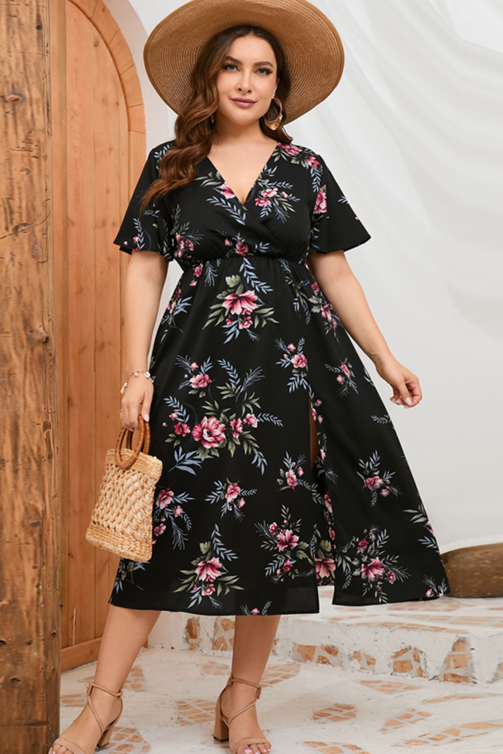 Plus Size Floral Short Sleeve Split Dress  Dresses- Doll Fits