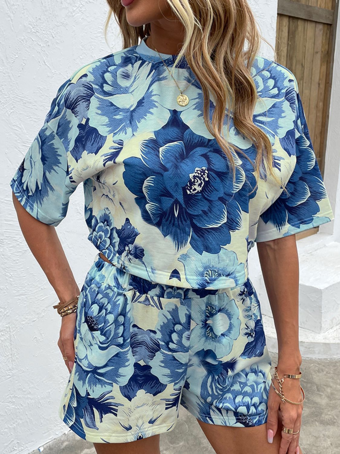 Floral Print Round Neck Dropped Shoulder Half Sleeve Top and Shorts Set  Outfit Sets- Doll Fits