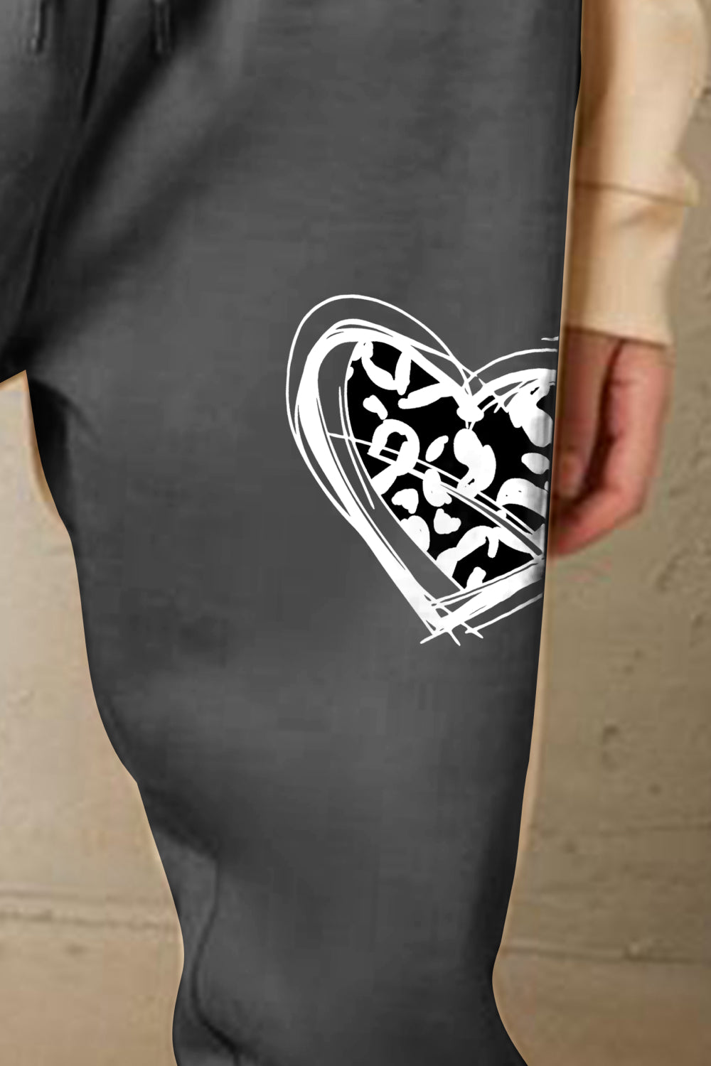 Simply Love Simply Love Full Size Drawstring Heart Graphic Long Sweatpants  - Doll Fits