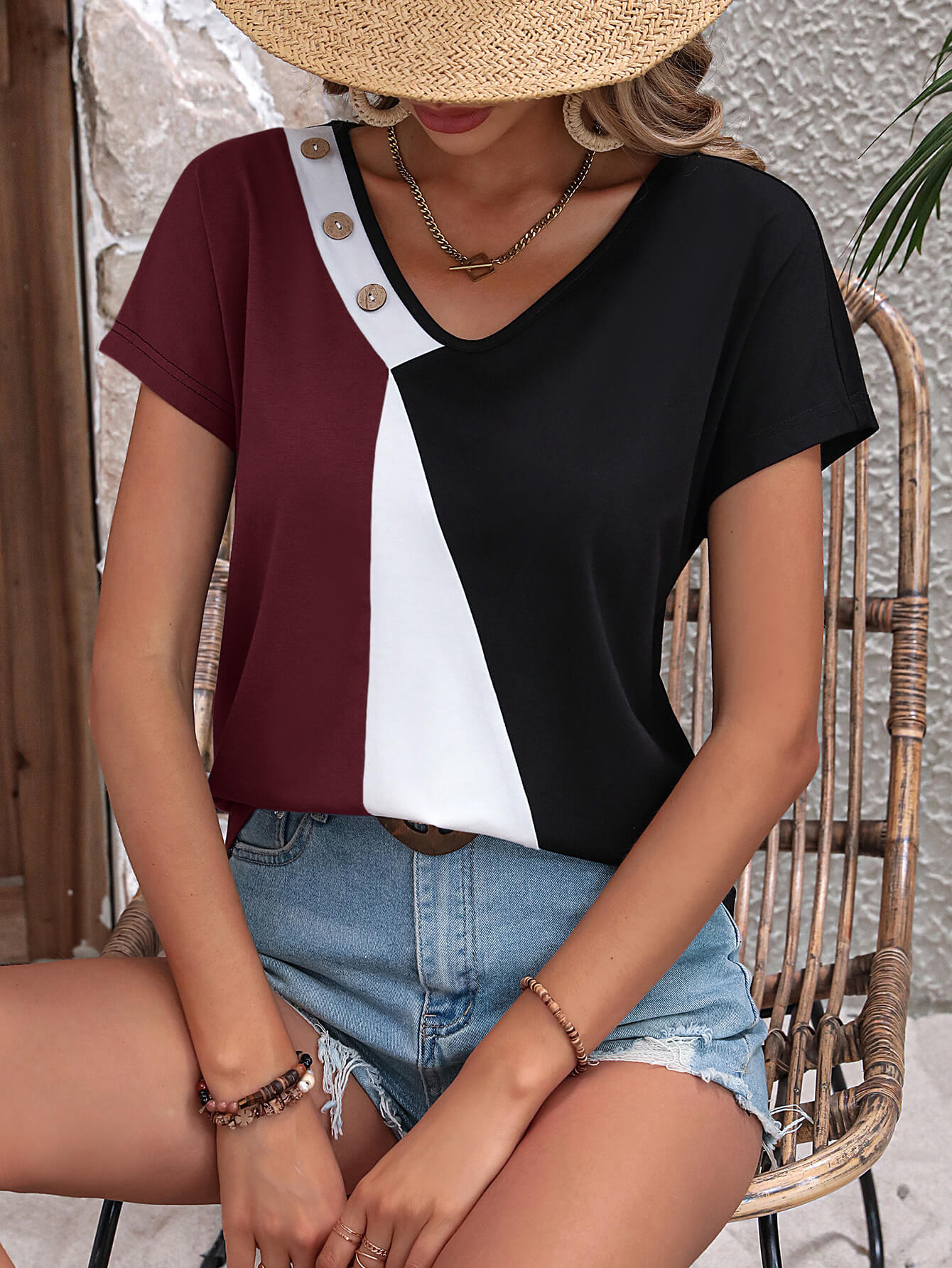 Color Block Decorative Button V-Neck Tee  - Doll Fits