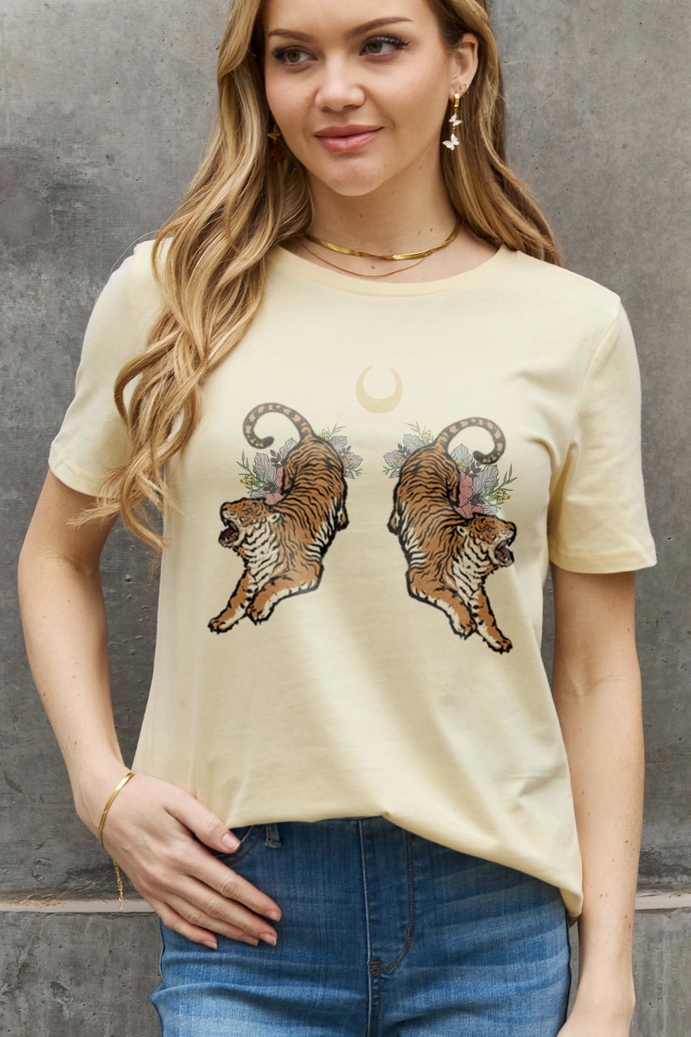 Simply Love Full Size Tiger Graphic Cotton Tee  - Doll Fits