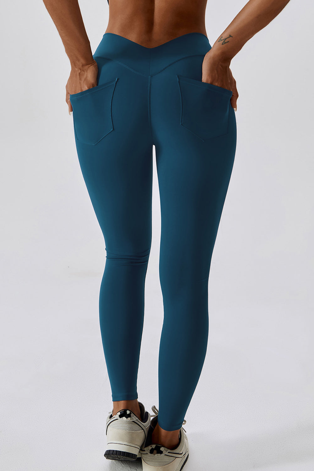 Wide Waistband Slim Fit Back Pocket Sports Leggings  - Doll Fits