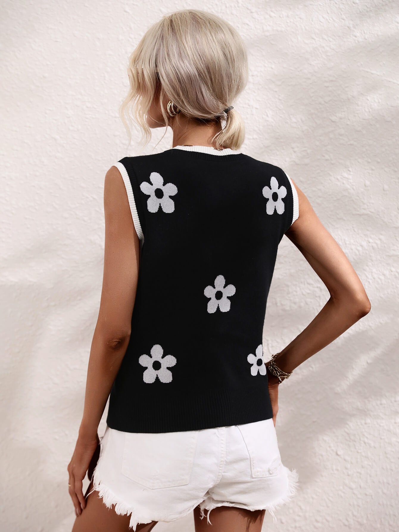 Floral Contrast Ribbed Trim Sweater Vest  Shirts & Tops- Doll Fits