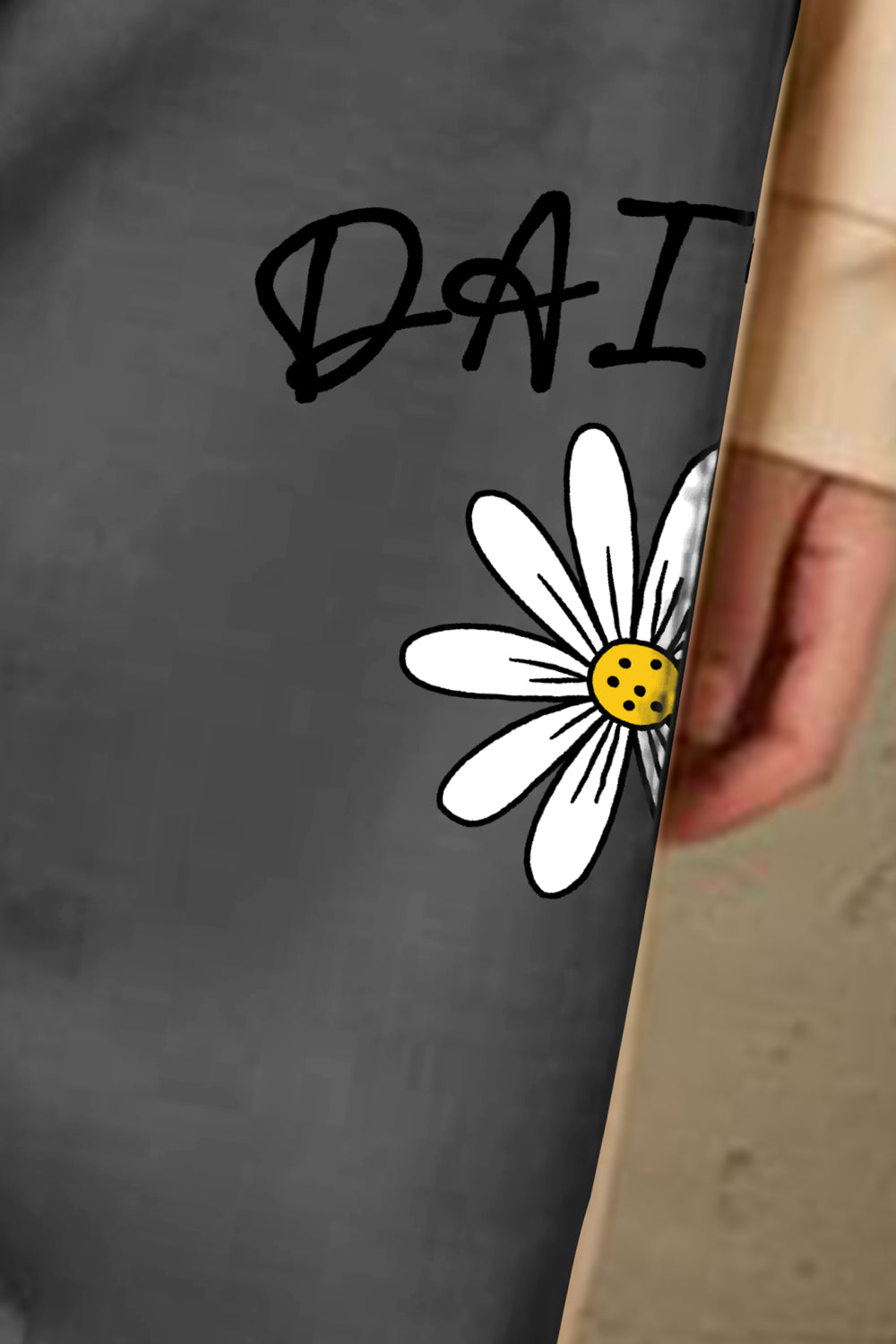 Simply Love Simply Love Full Size Drawstring DAISY Graphic Long Sweatpants  - Doll Fits