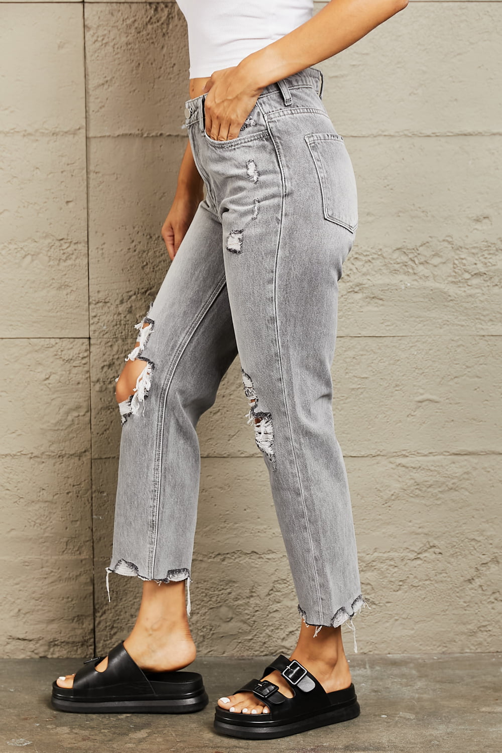 BAYEAS High Waisted Cropped Straight Jeans  - Doll Fits