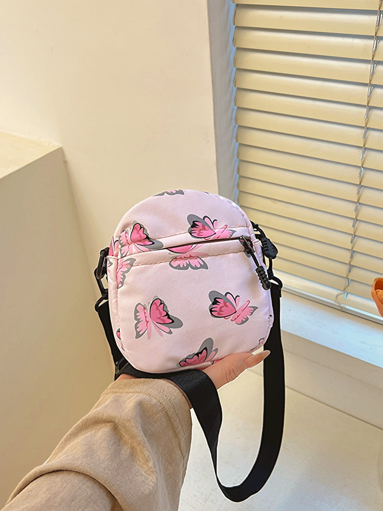 Butterfly Print Polyester Shoulder Bag  Handbags- Doll Fits